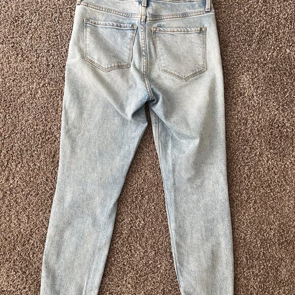 Old Navy Jeans - Picture 3 of 4